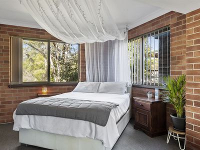 64 Wattle Street, Fishermans Paradise