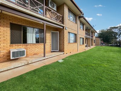 4 / 172 Gipps Street, Dubbo