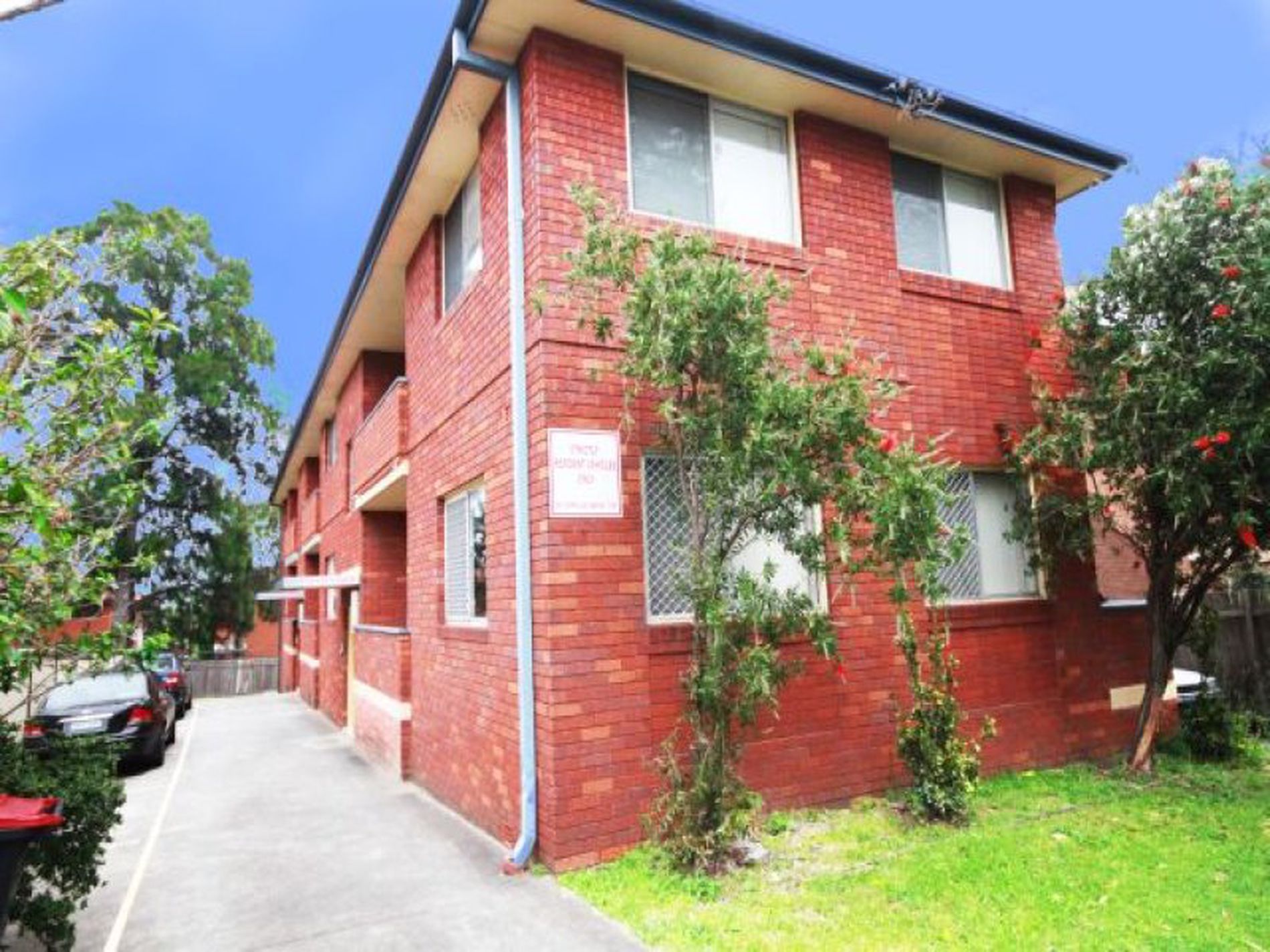 4 / 12 McCourt Street, Wiley Park