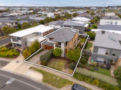 221 Fischer Street, Torquay