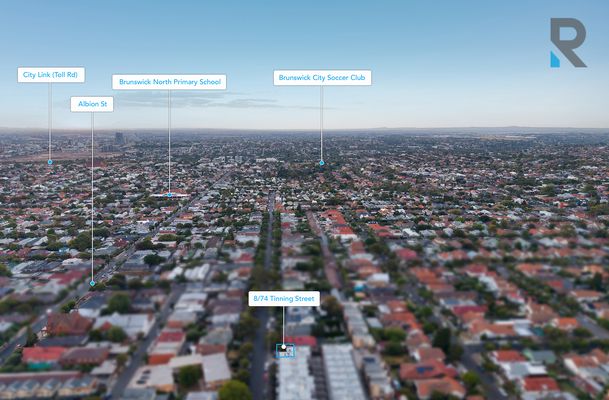 8 / 74 Tinning Street, Brunswick