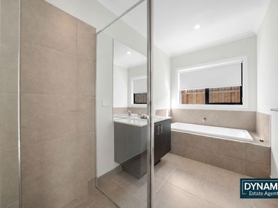 6 Gorgonzola Street, Donnybrook