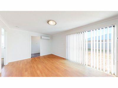 19 Dunheved Circle, Dubbo