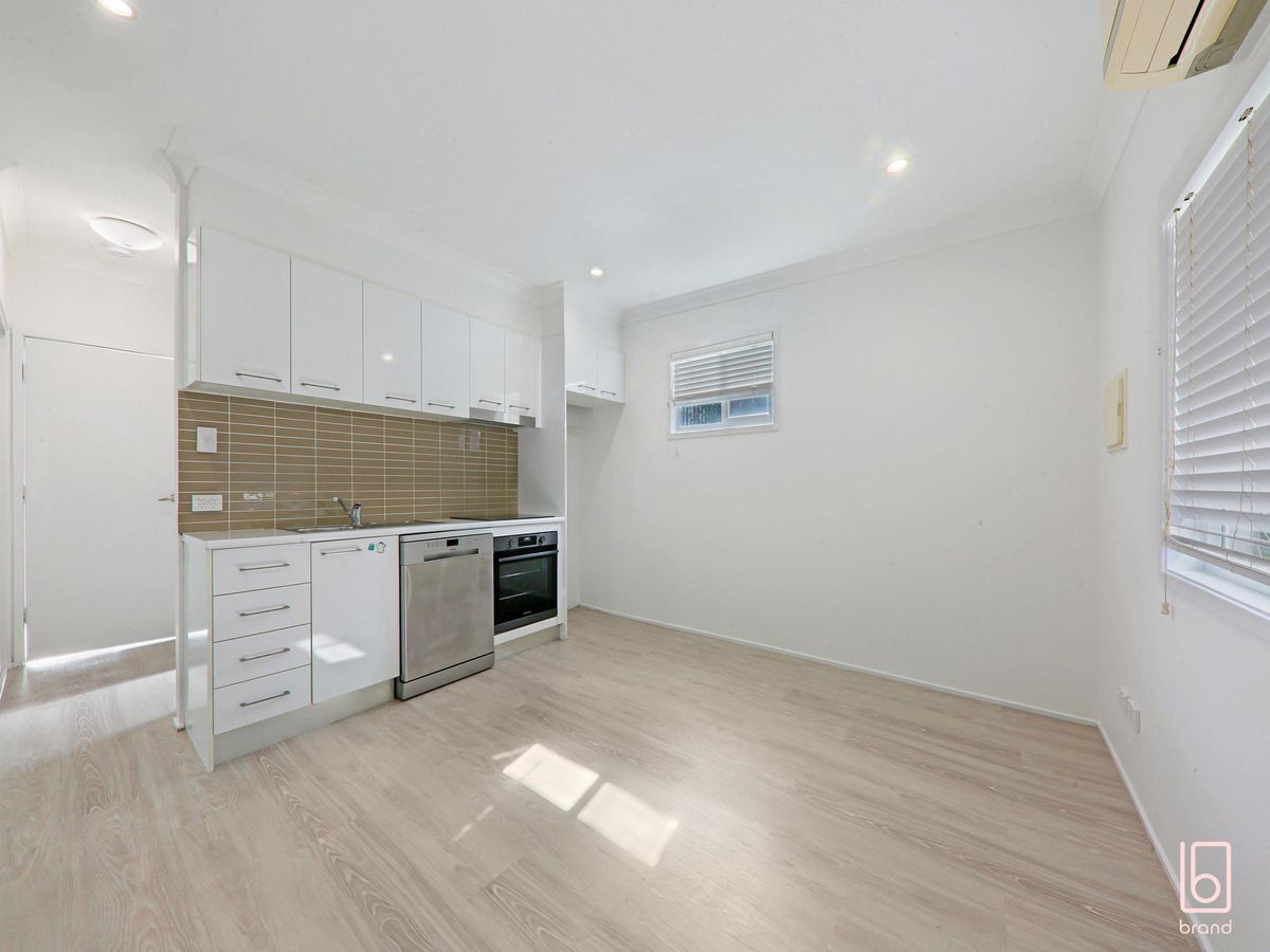 35A Del Rio Dr, Copacabana