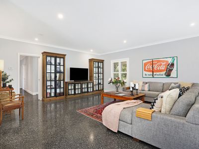 4 Young Rd, Moss Vale