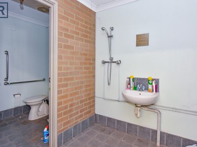 3 / 28 Burlington Street, Naval Base