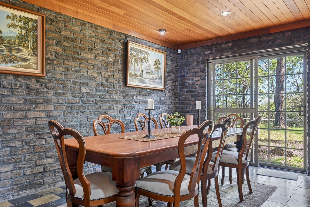 467 Tallwood Drive, Rainbow Flat