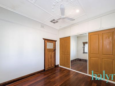 64 London Street, North Perth