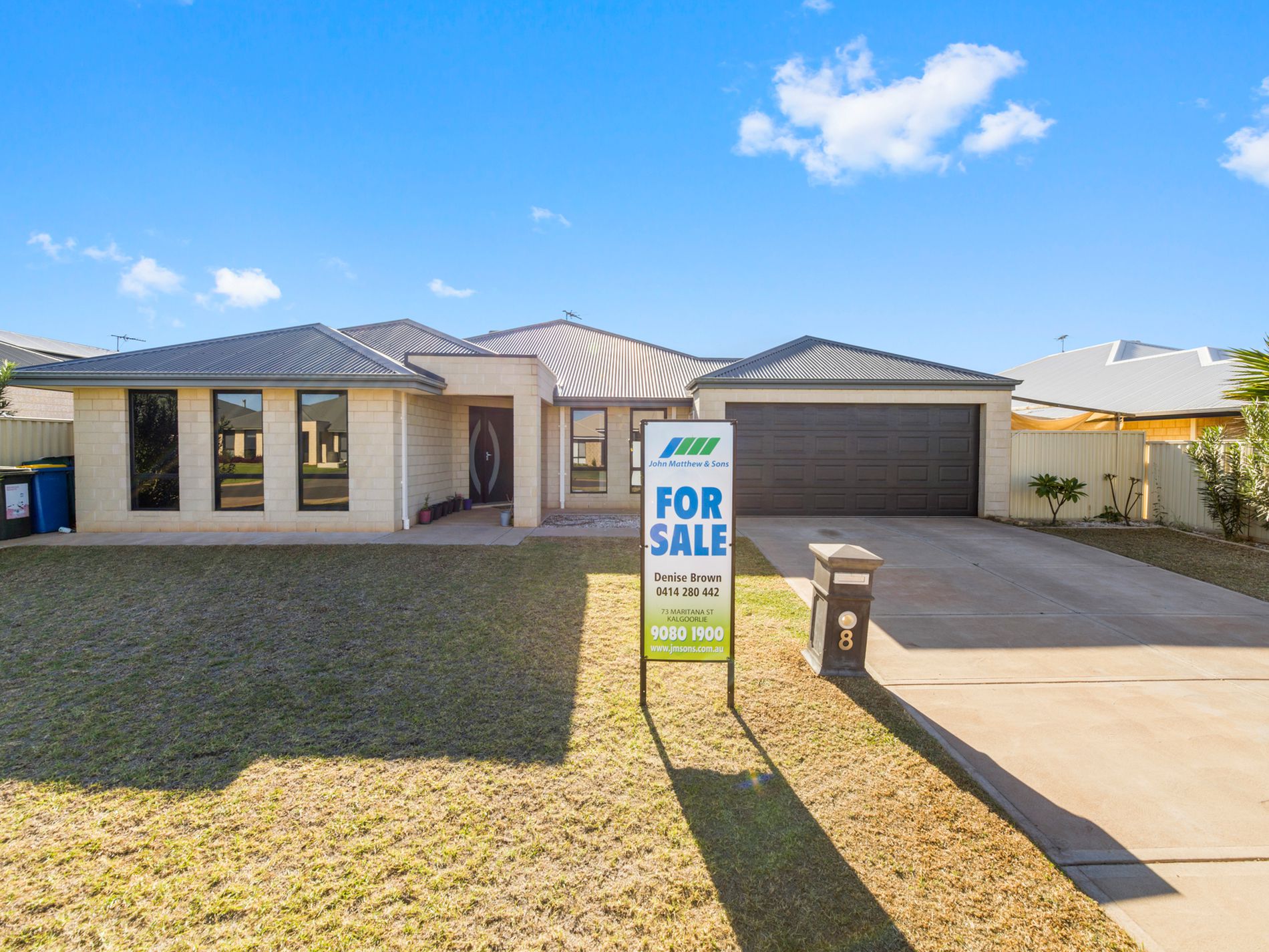 8 Riseberry Way, Somerville