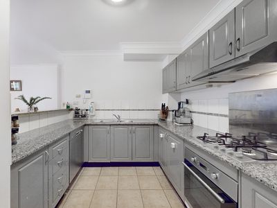 3 / 8-10 Mowle Street, Westmead