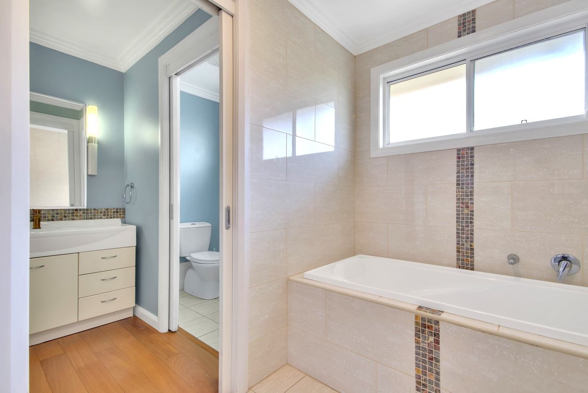 7 Lonsdale Parade, Dalmeny