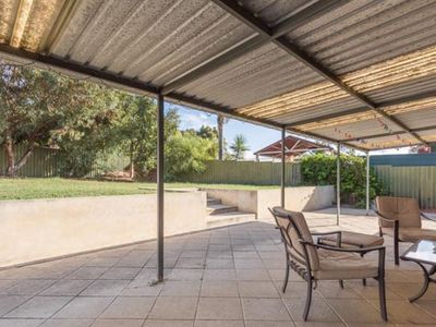 98 Blackadder Road, Swan View