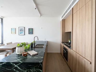 703 / 3 Gray Street, Bondi Junction