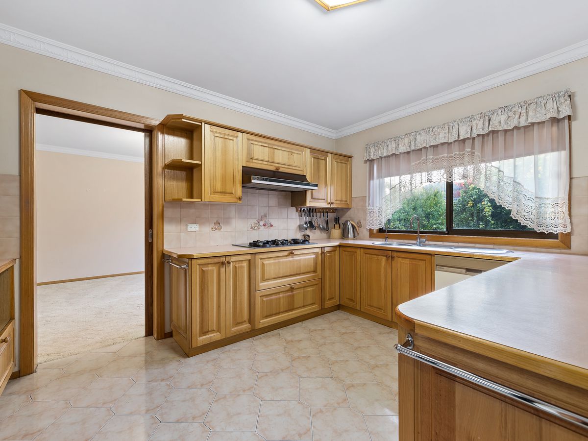 6 Weist Court, Dandenong North