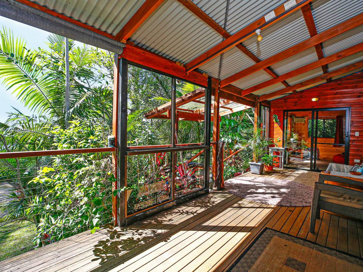 7 Newland Street, Yungaburra