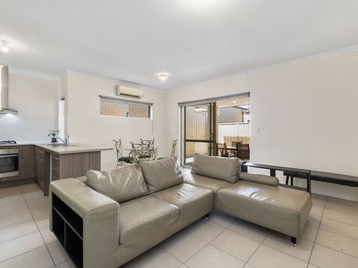 13B Changton Way, Westminster