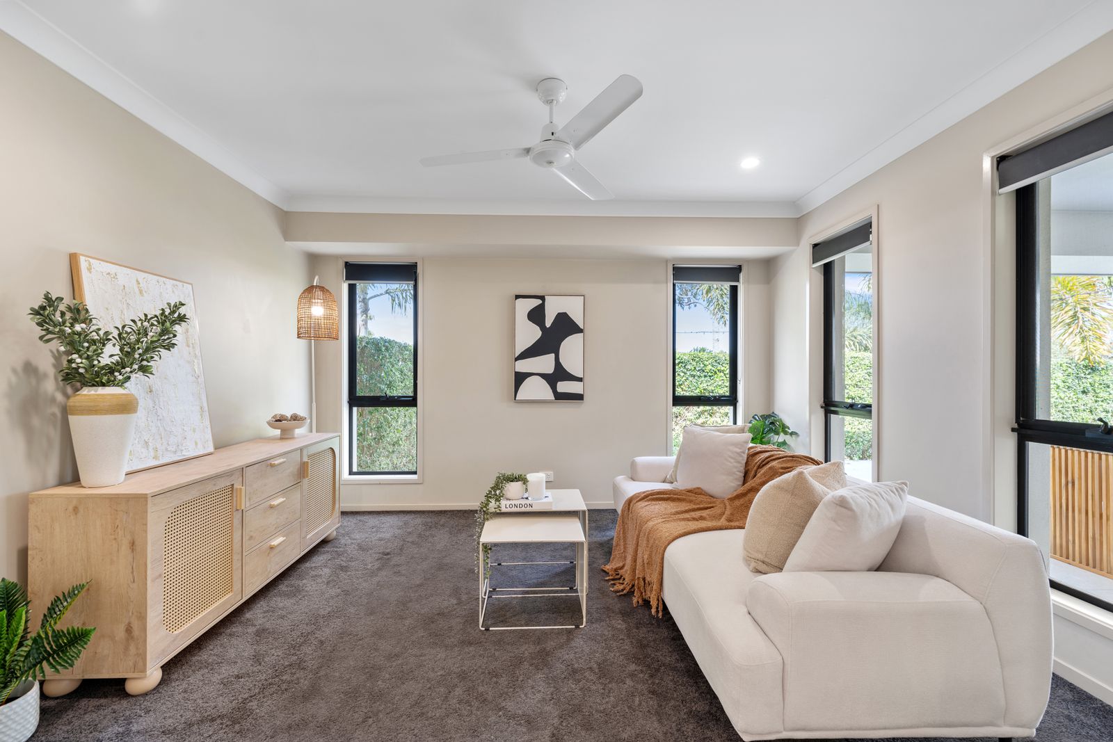 Photo 4 of 17, 1 Bellbird Place, Peregian Springs