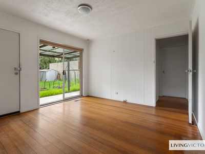 4 Elizabeth Avenue, Werribee