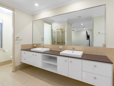 23 Woodlock Drive, Edmonton