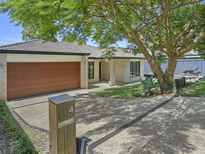4 Aaron Street, Coomera