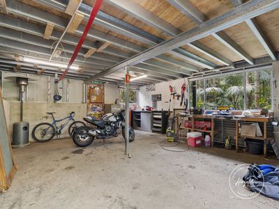 11 Annie Street, Landsborough