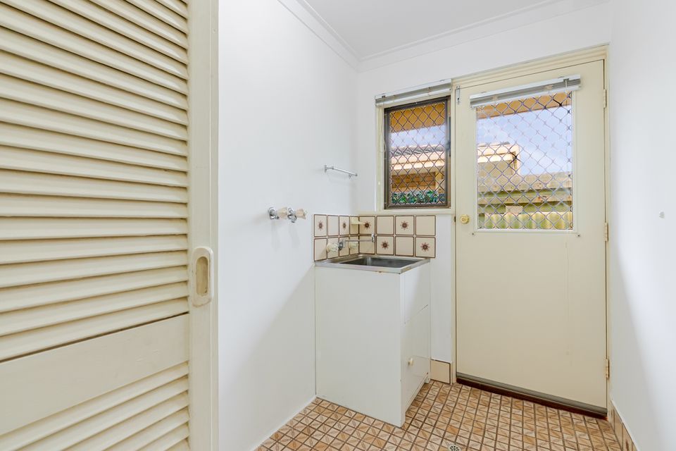 10 SEABROOKE AVENUE, Rockingham