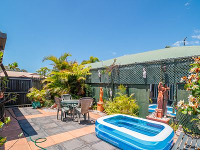 9 Lester Crescent, Torquay