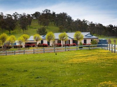 878 Centaur Road, Hamilton Valley