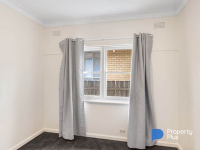 34 Clarence Avenue, Kennington