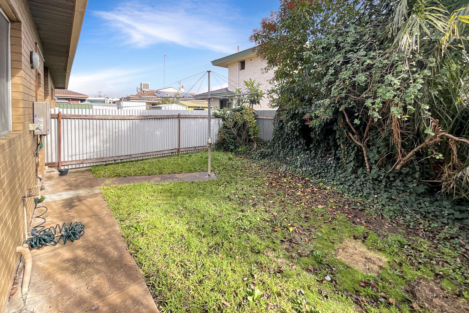 2 / 1C George Street, Horsham