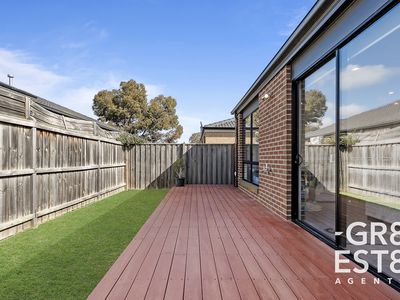 4 AQUATIC DRIVE, Cranbourne West