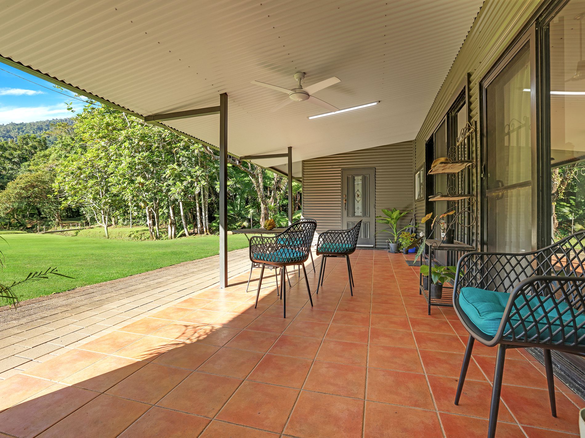 376 Kruckow Road, East Russell