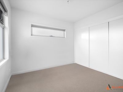 3 / 490 Morris Road, Truganina