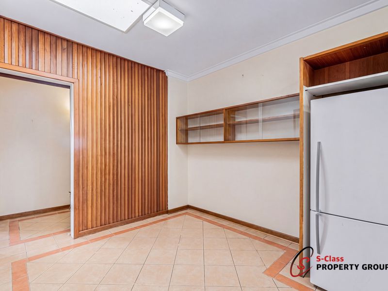 28 Arkana Road, Westminster