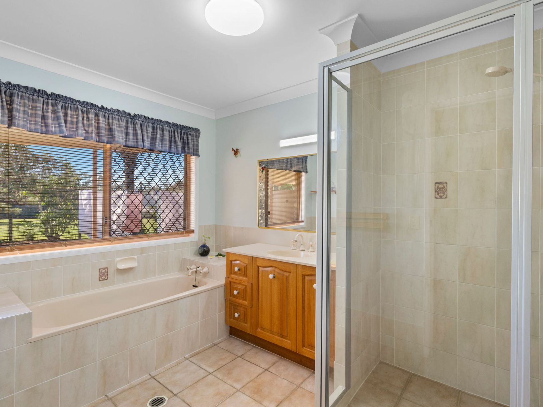 198 Fischer Road, Ripley