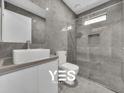 153 Villa Doria Drive, Clyde North