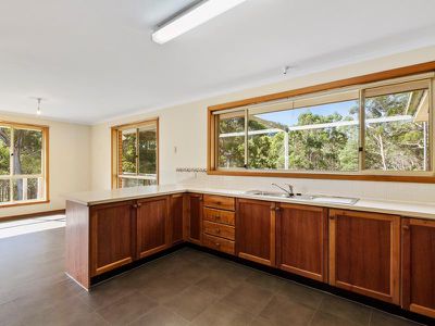 935 Woodbridge Hill Road, Gardners Bay