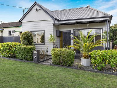 37 Fifth Street, Weston
