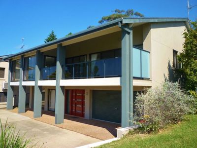 40 Seaview Street, Mollymook