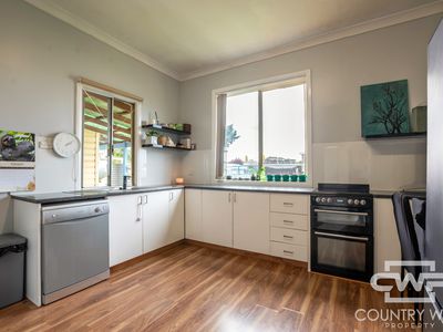 15 Mossman Street, Glen Innes