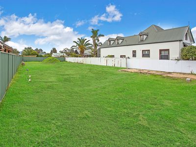 14 Lyne Street, Oak Flats