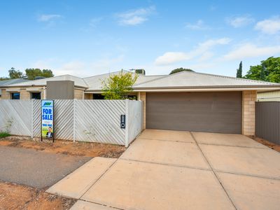 12 Oswald Street, South Kalgoorlie