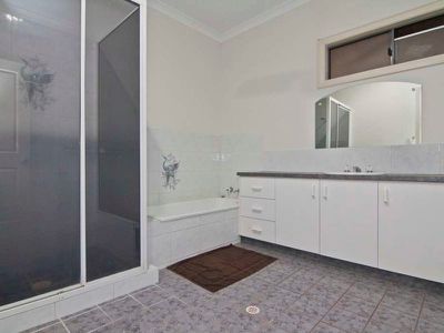 8 Hibiscus Drive, Kununurra