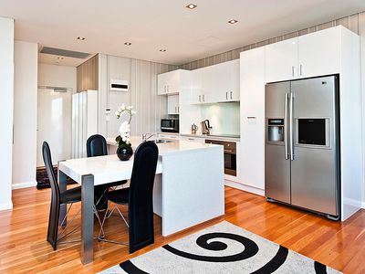 1 / 47 Tully Road, East Perth
