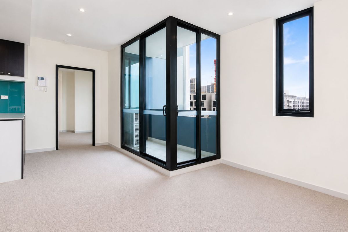 617/613 Swanston St, Carlton