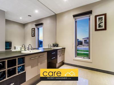 17 Chedword Road, Cranbourne North