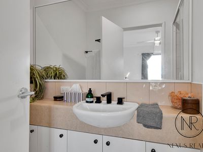 25 / 7 Bronte Street, East Perth