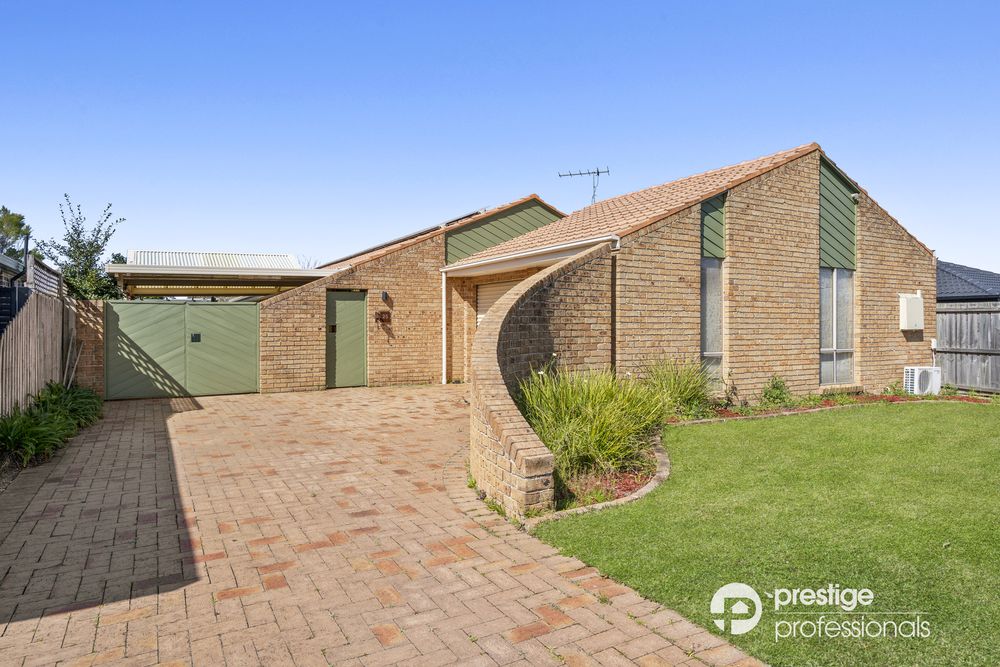 25 Implexa Court, Wattle Grove
