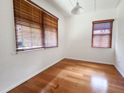 16 Edith Street, Atherton