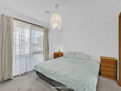 7 Hume Court, Cranbourne North